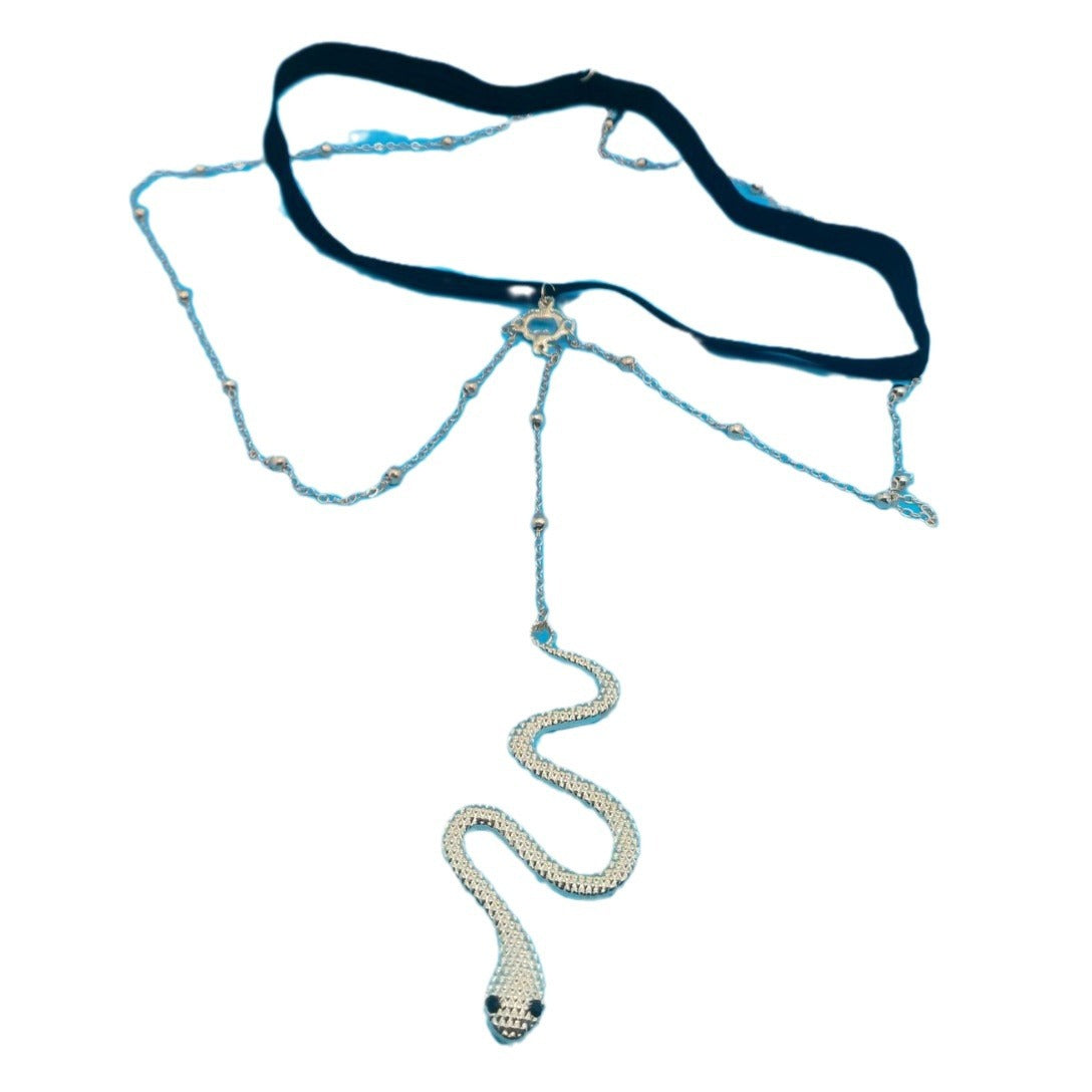 Chic Serpentine Thigh Chain