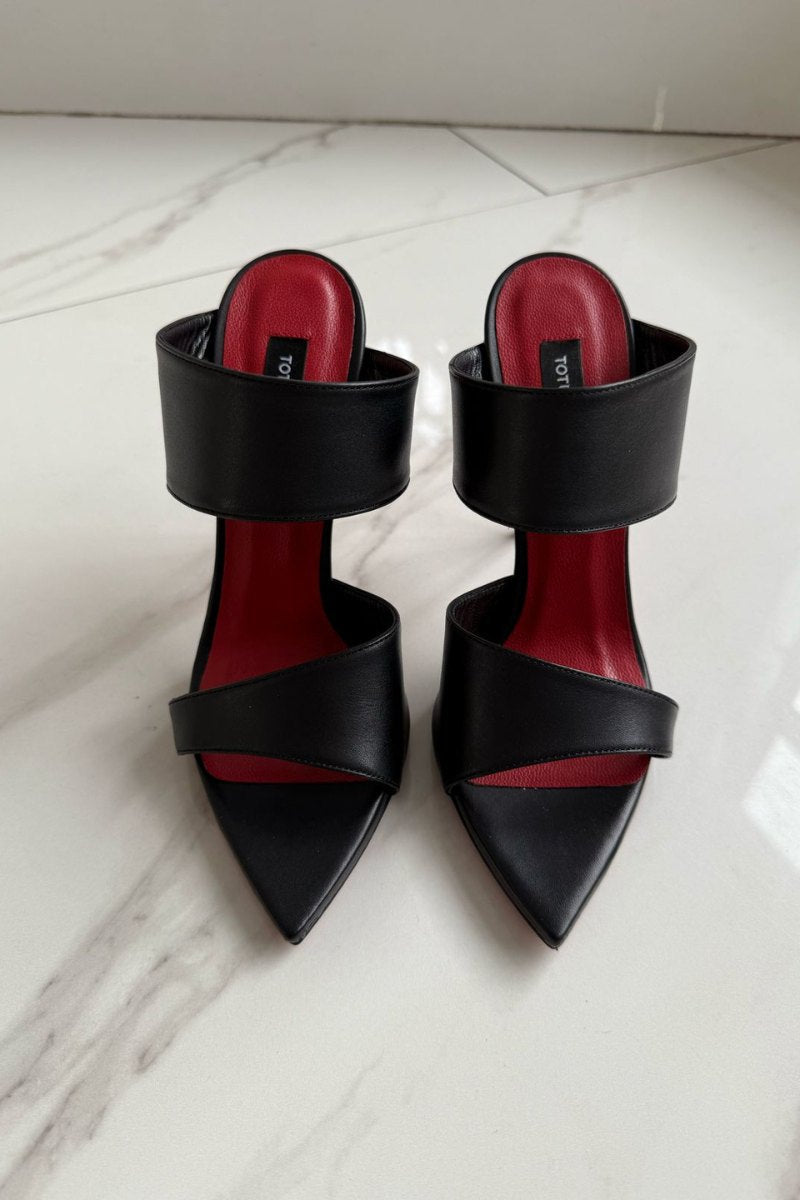 ELEN Black Mules