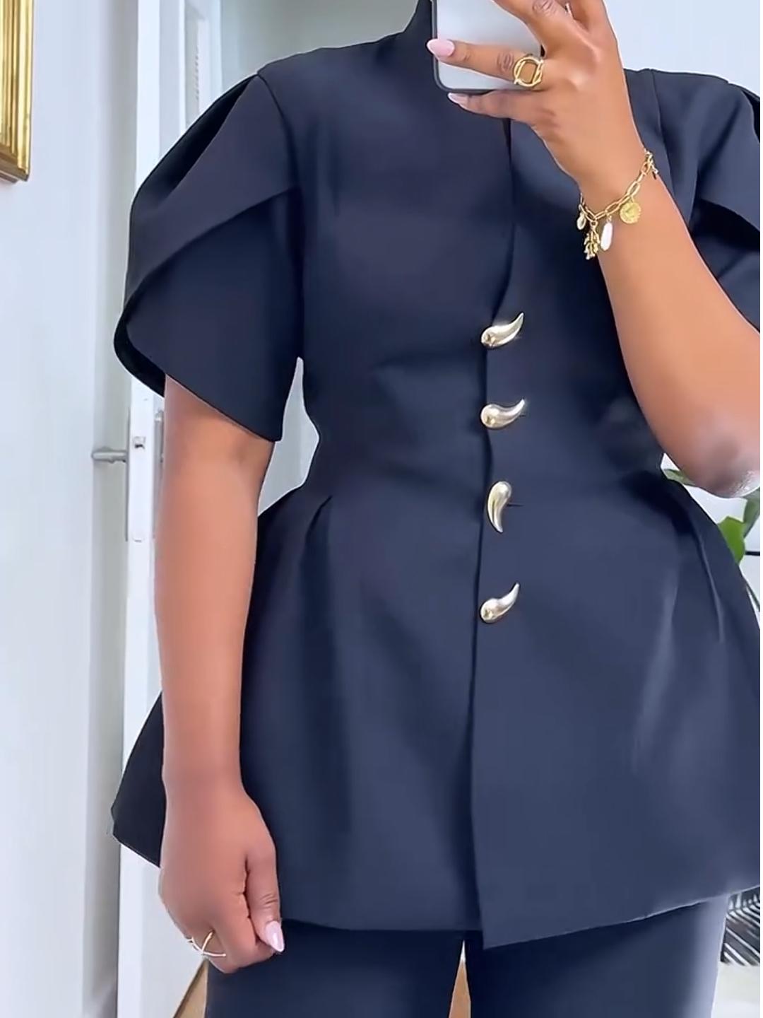 Elegant Black Two-Piece Pantsuit – Short-Sleeve Blazer & Wide-Leg Trousers