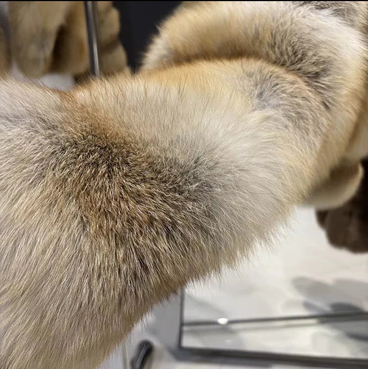 The Fashion bar Champagne Toast