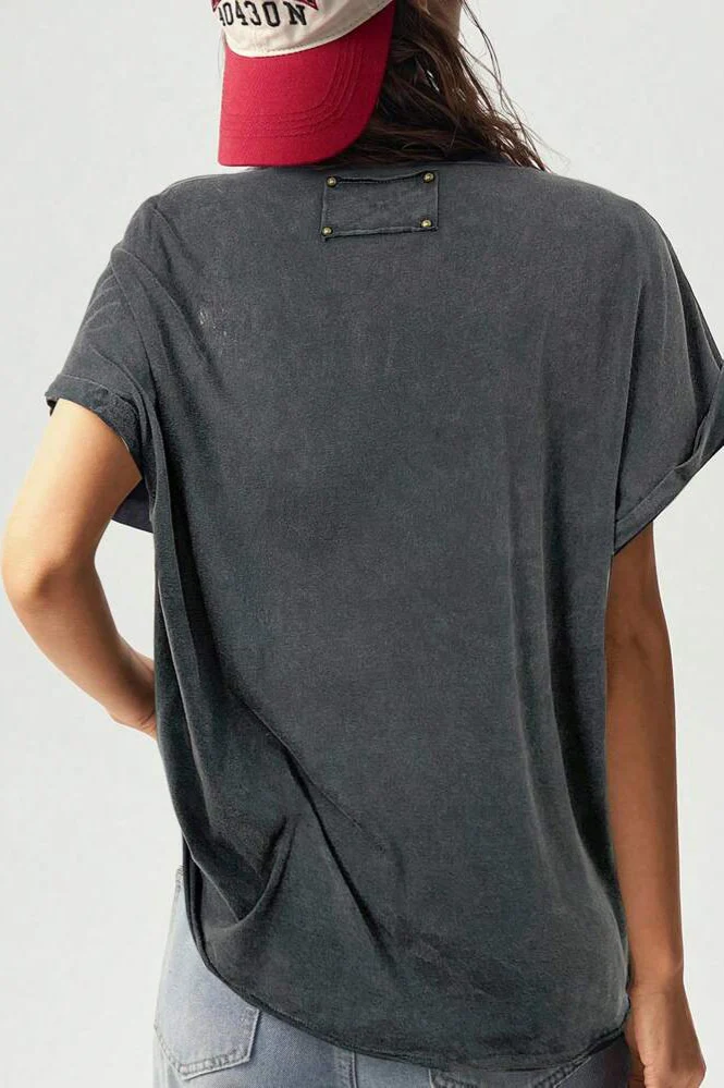 Solid Pattern Knit Round Neck Washed T-Shirt