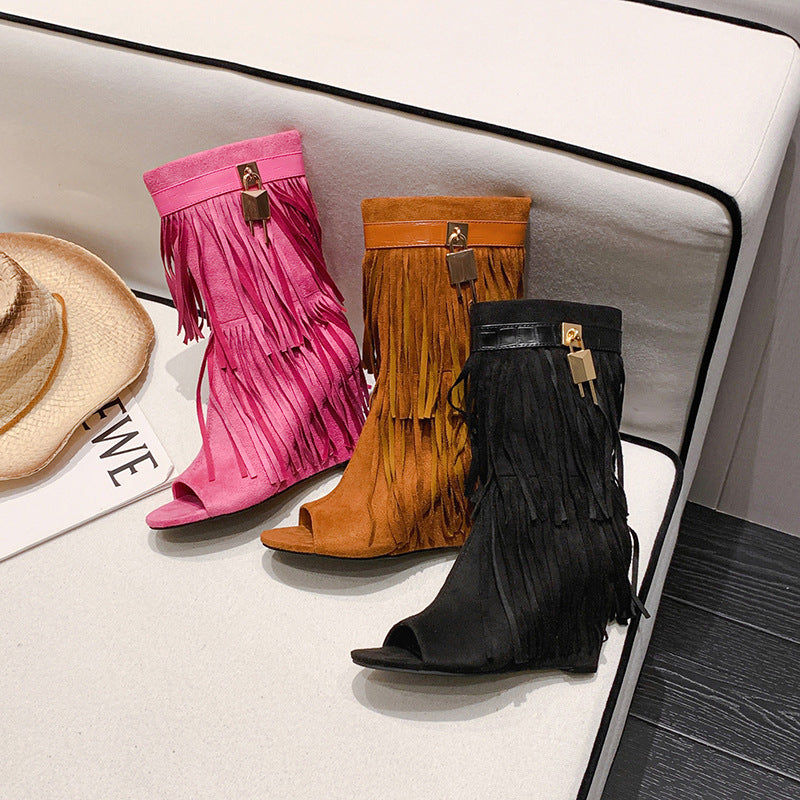 Fringed Wedge Knights Boots