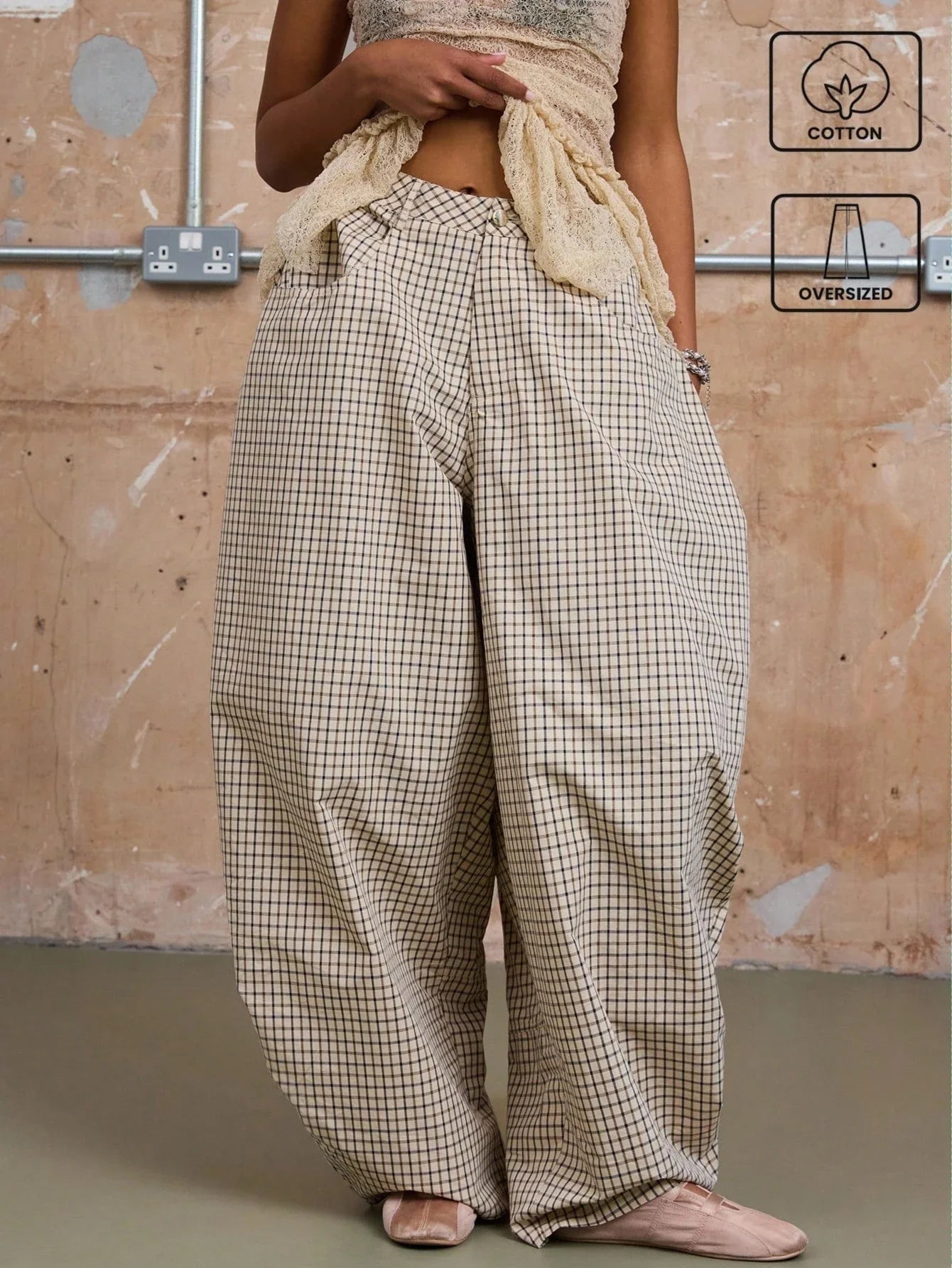 Low Rise Baggy Barrell Fit Check Trousers