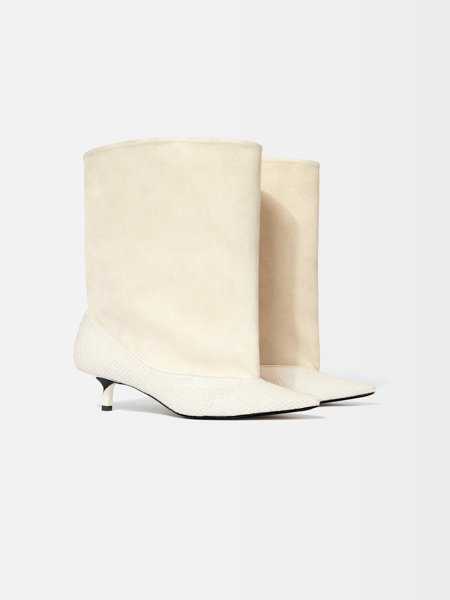 Light Lvory Wide Boots