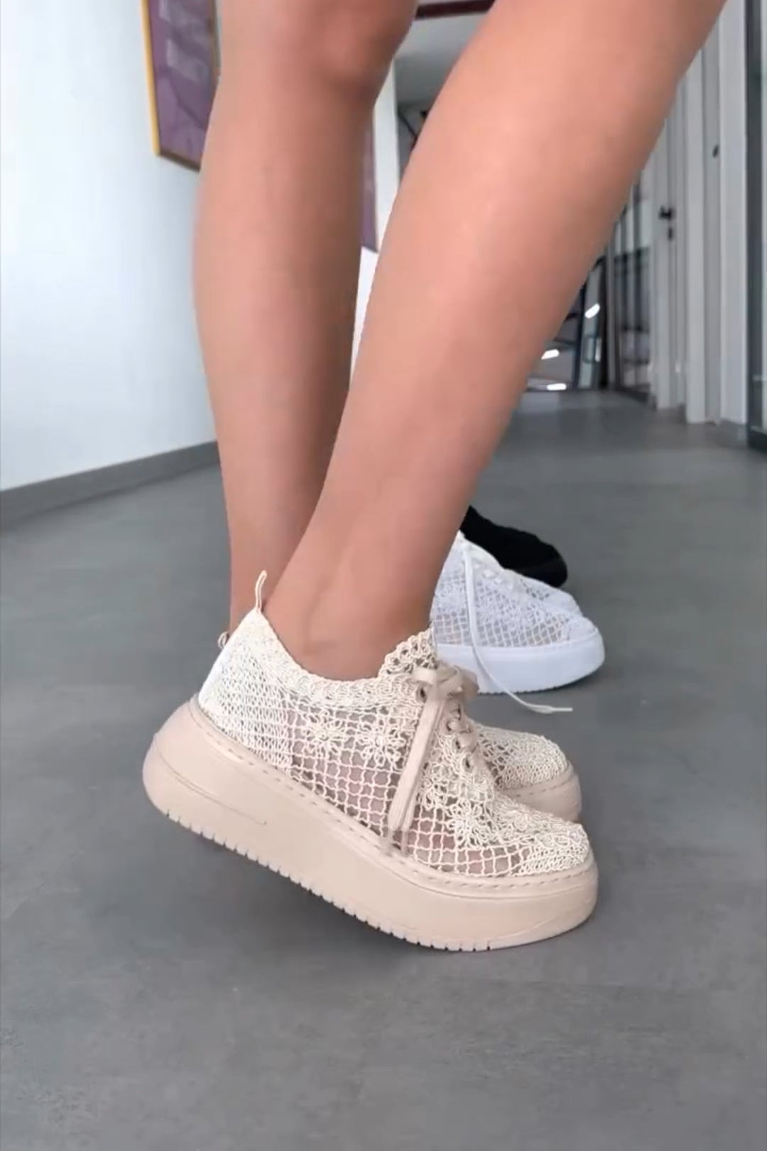 Hollow Lace Woven Thick-Soled Casual Shoes