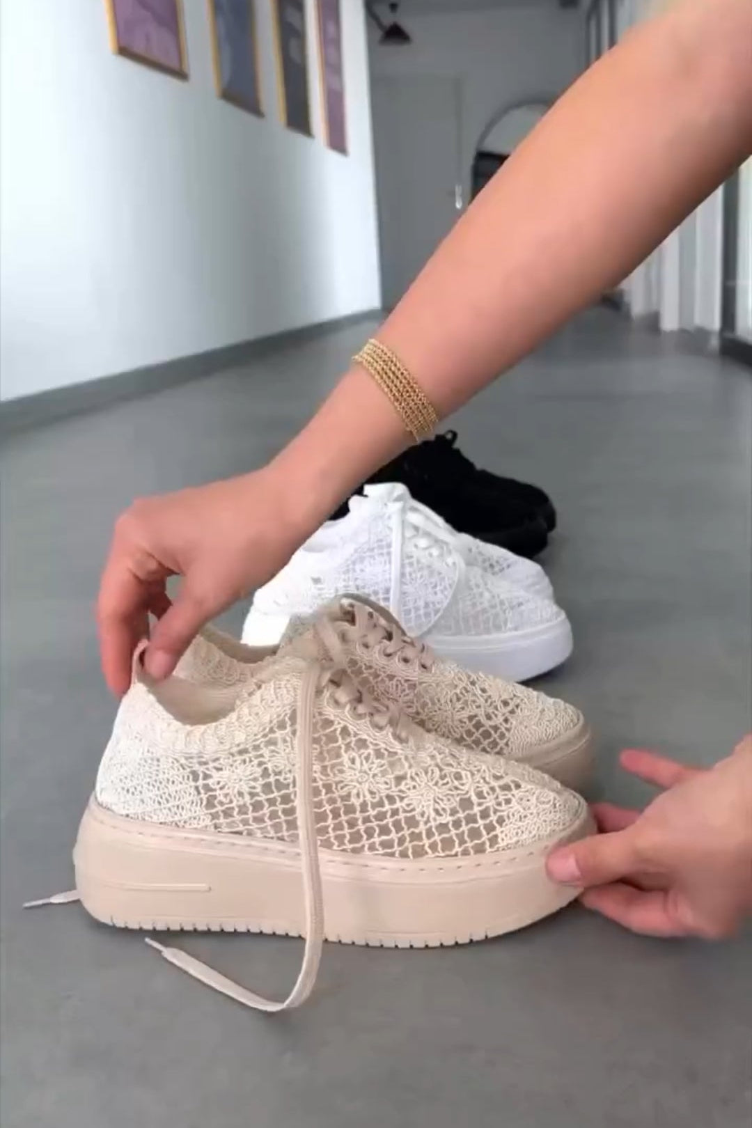 Hollow Lace Woven Thick-Soled Casual Shoes