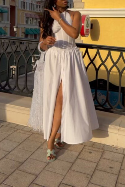 Elegant White Corset Maxi Dress – Sleeveless Flowy Evening Gown