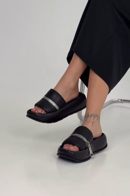 Thick-soled Zip-up Leather Slippers