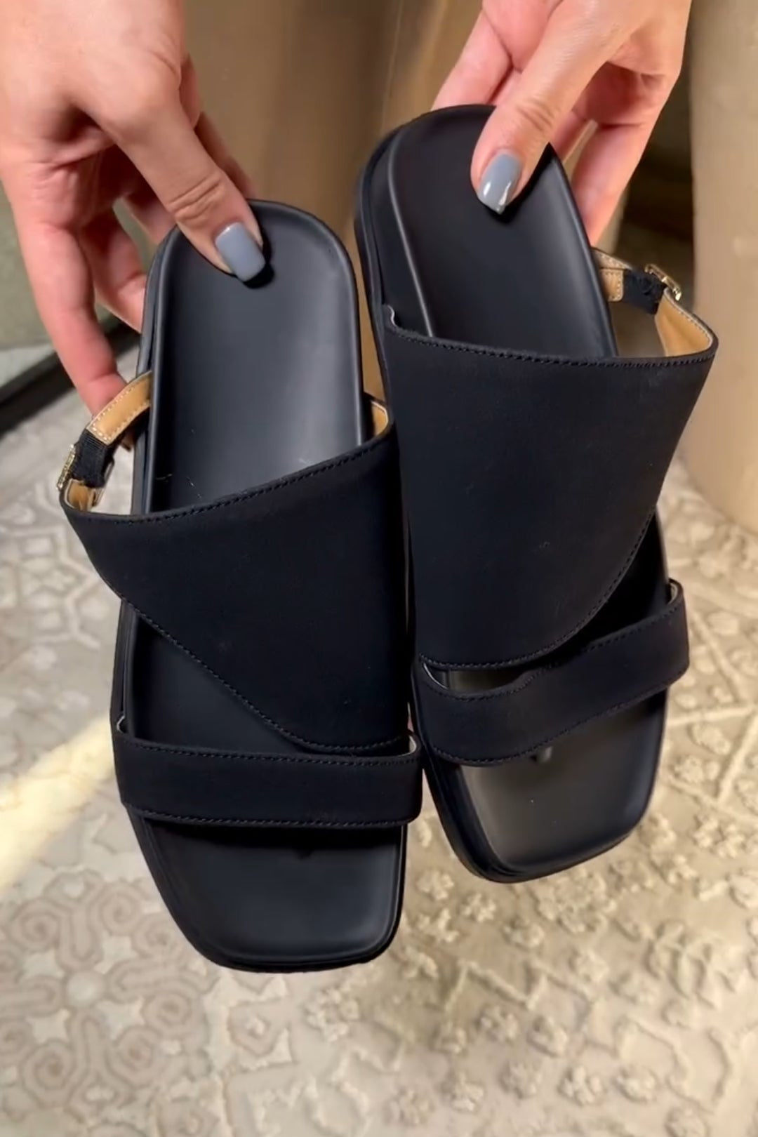 Irregular Cut Suede Sandals with Single Band