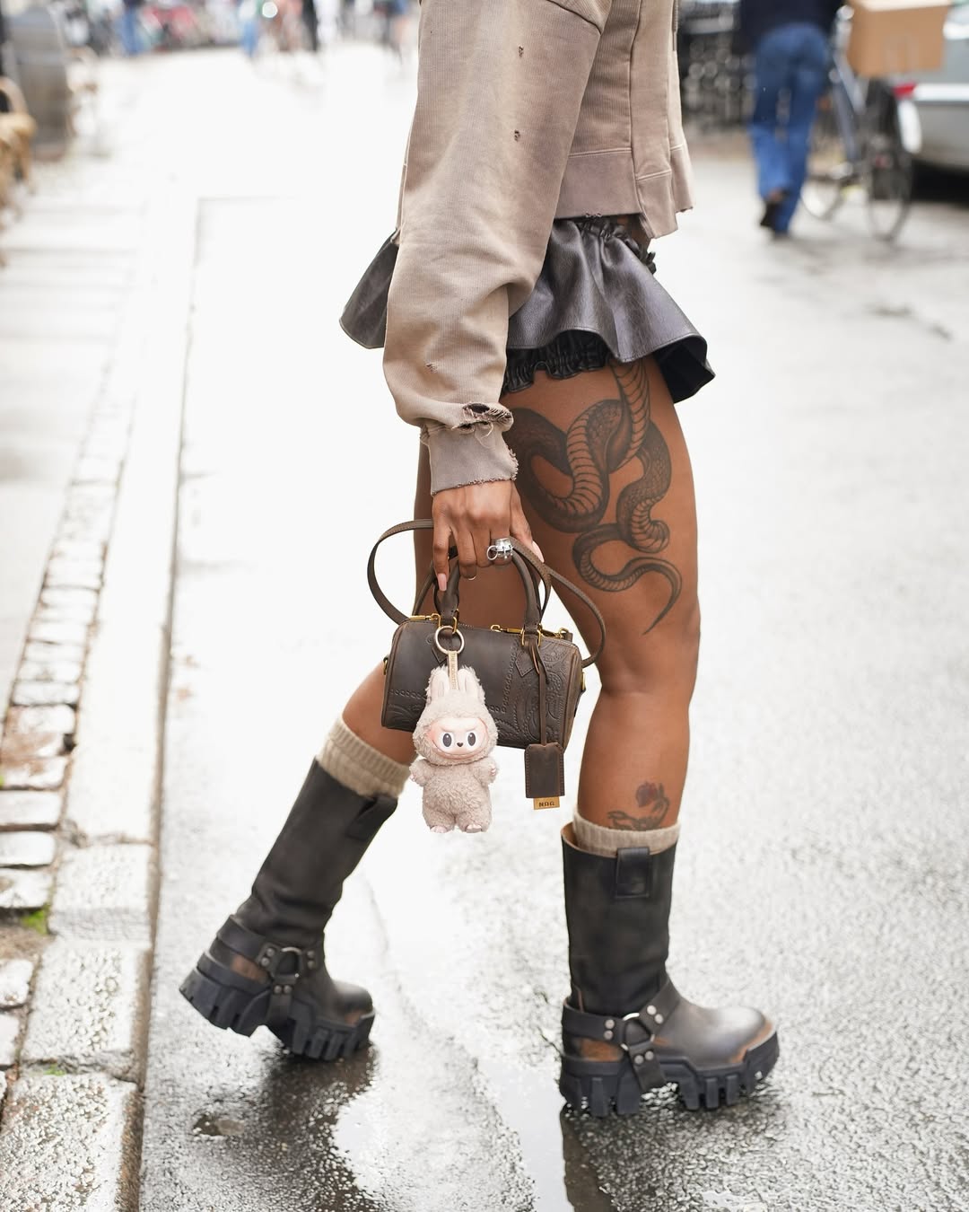 Black Bulldozer Harness Boots