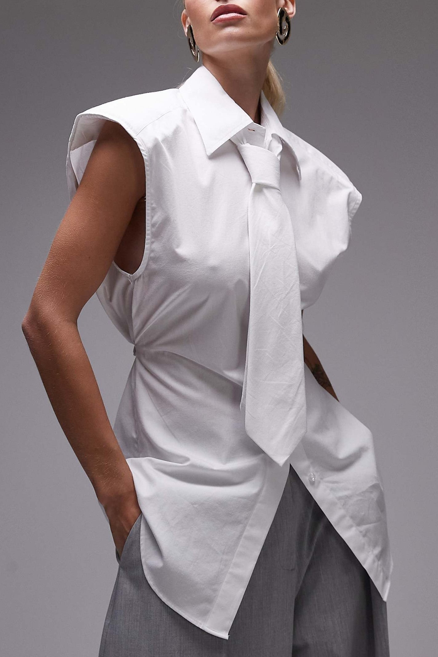 Shoulder Pad Sleeveless Shirt With Tie