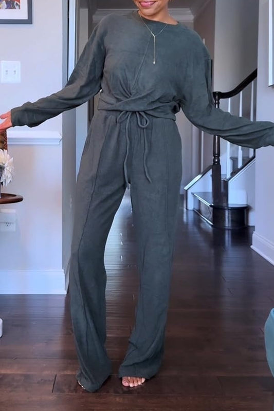 2 Piece Outfits Sweatsuit Set Twist Front Cropped Sweatshirt Wide Leg Sweatpant