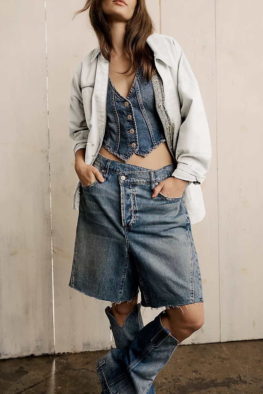 Raw Hem Wide-Leg Denim Bermuda Shorts