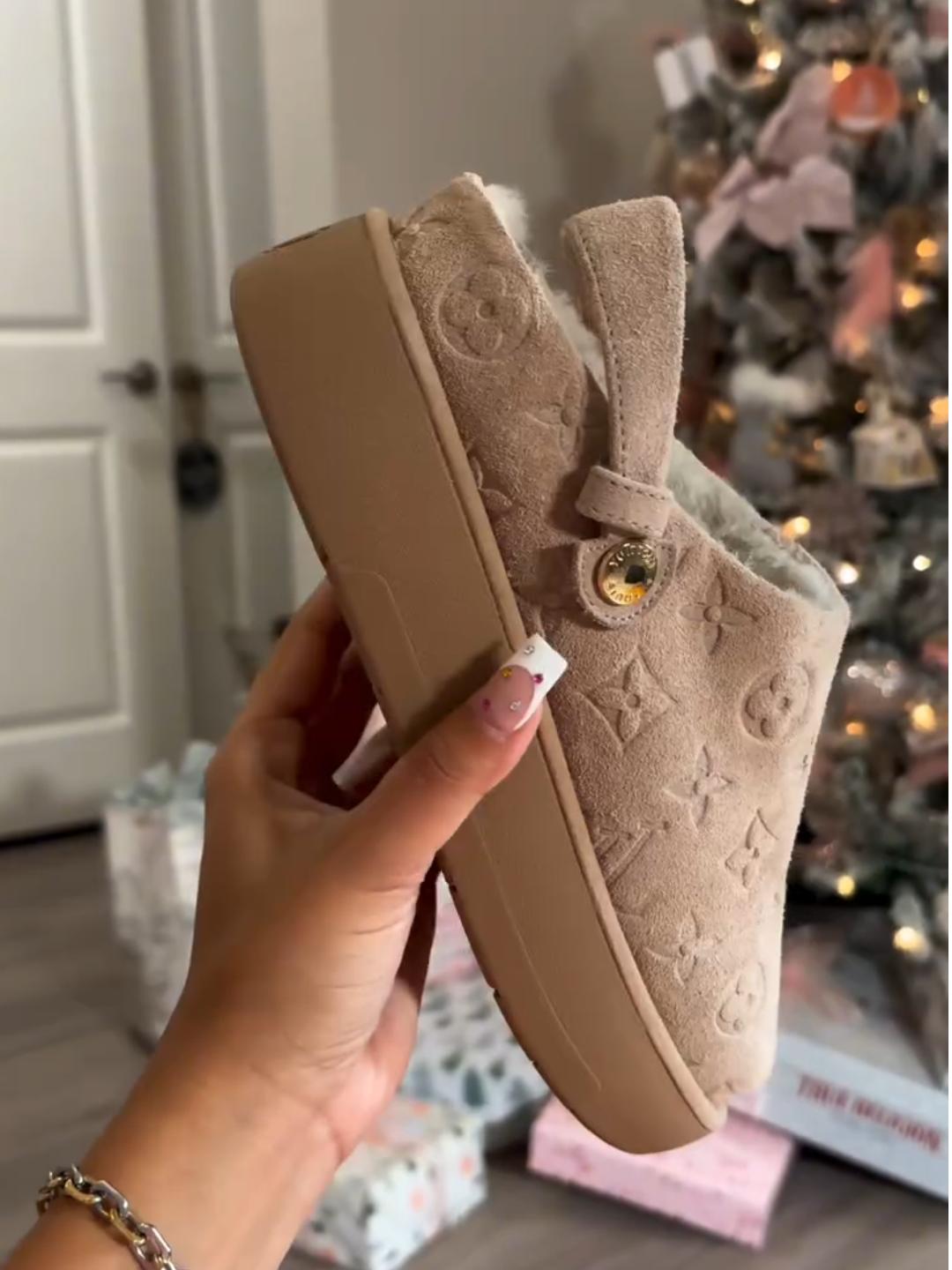 Platform Closed Mule