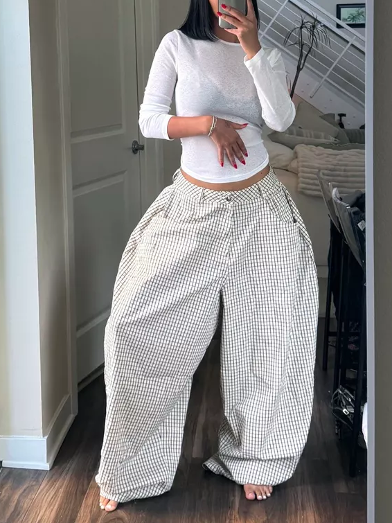 Low Rise Baggy Barrell Fit Check Trousers