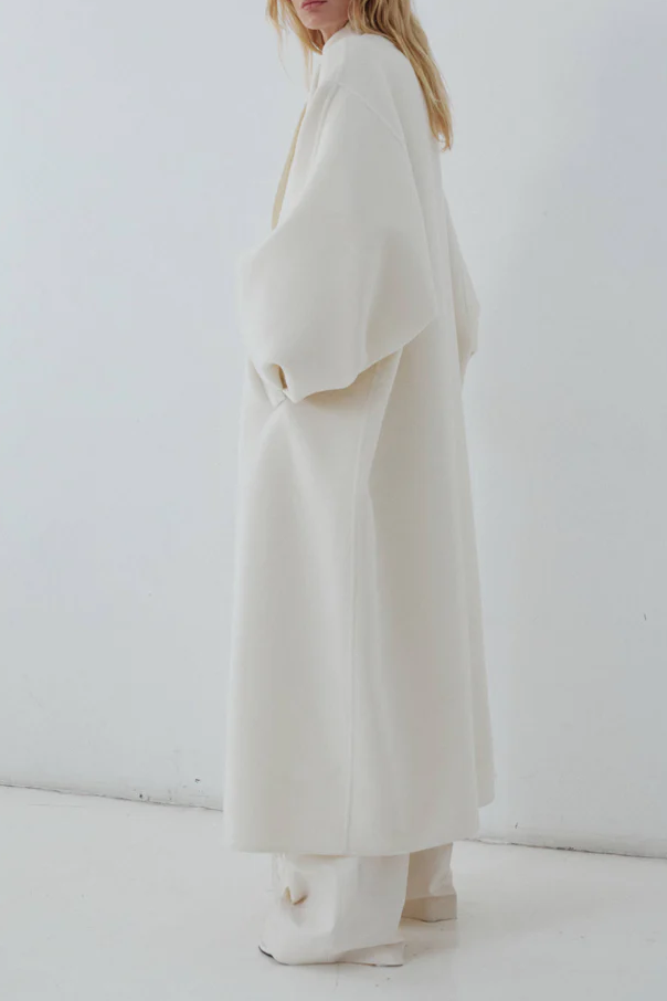 Oversize White Coat