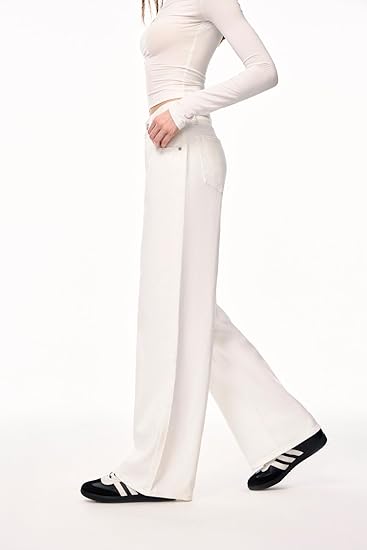 Adjustable Wasit Baggy Jeans with Snap-Button Waistband