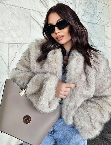 Cropped Fluffy Faux Fur Coat