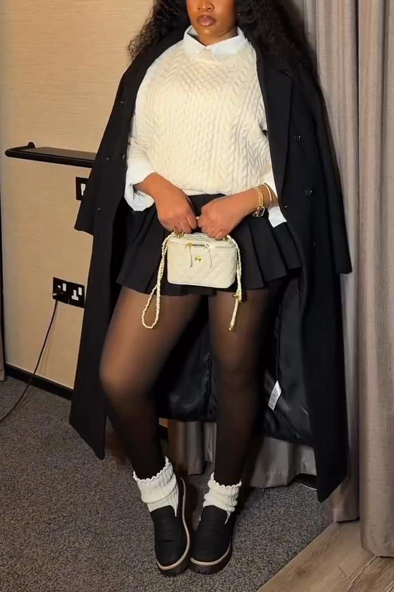 Solid Color Cable Knit Pullover Sweater