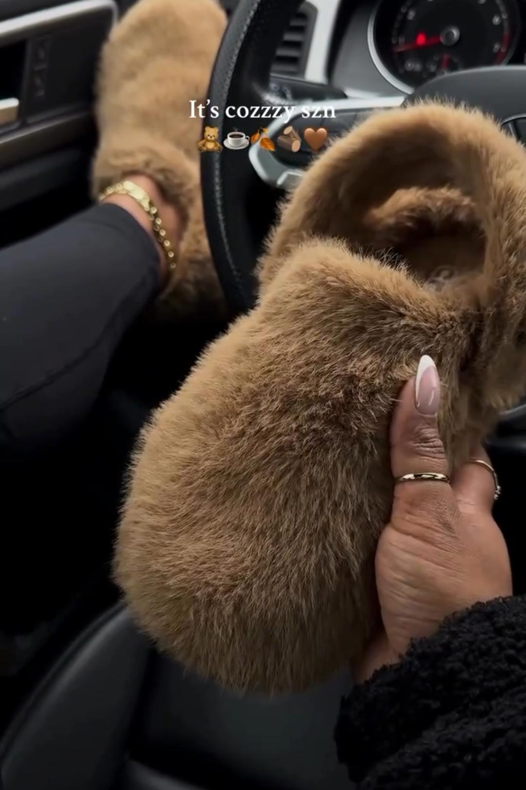 Classic Cozzzy Luxe Slipper