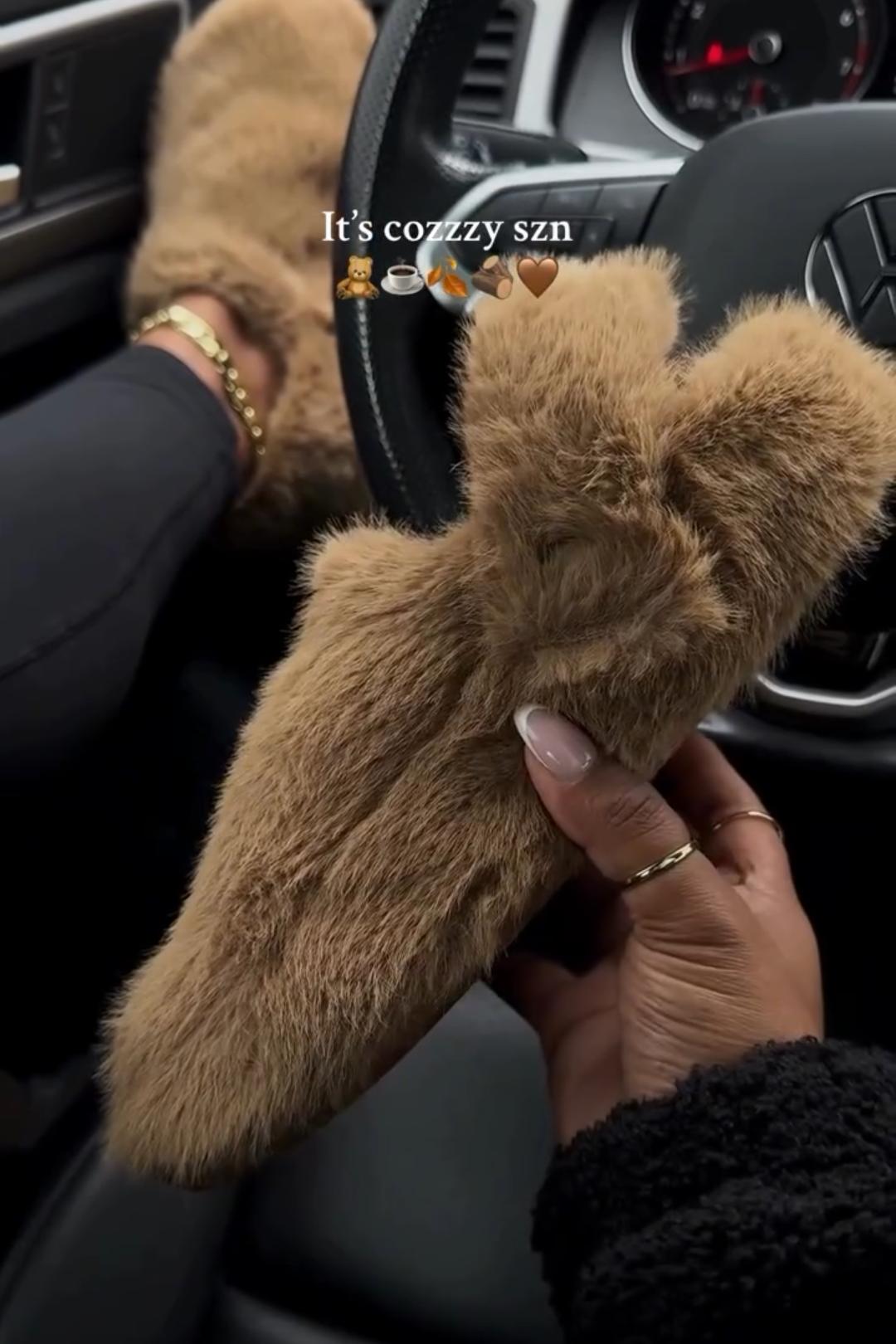 Classic Cozzzy Luxe Slipper