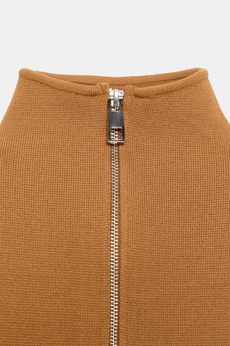 Short Sleeve Knit Zip Jumper
