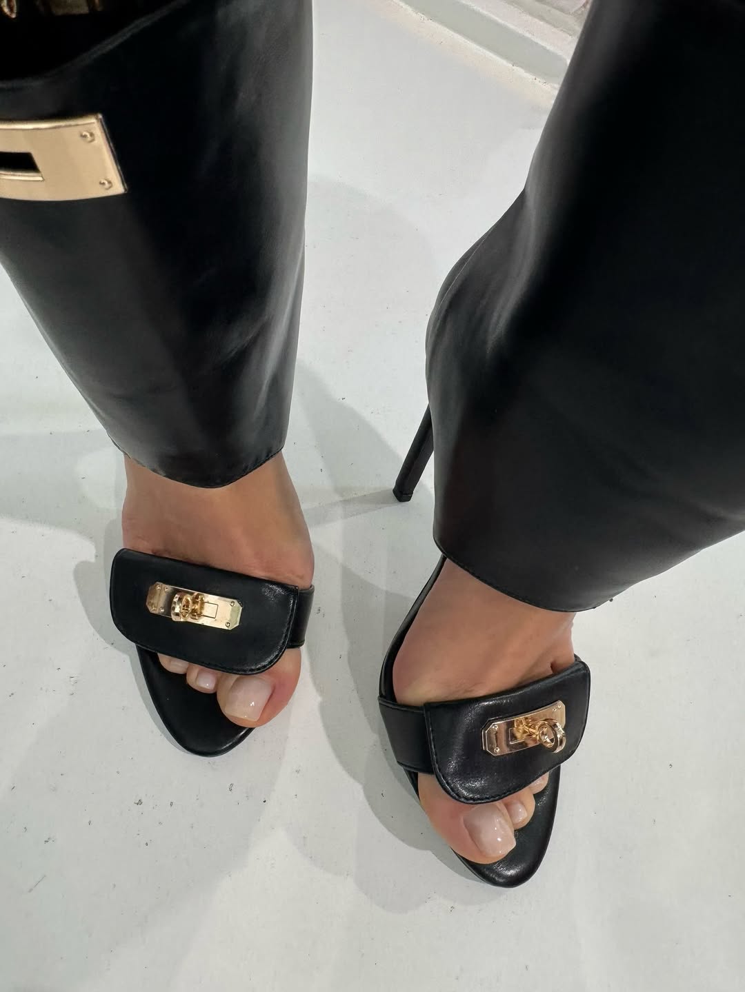Buckle Detail Open-Toe High Heel Sandals
