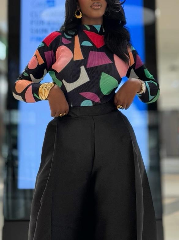 Geometric Print Plissé Long Sleeve Top
