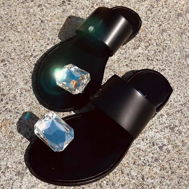 Diamond Ring Buckle-Toe Slippers