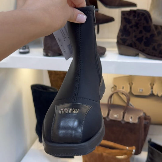 Side Zip Flat Stretch Boots