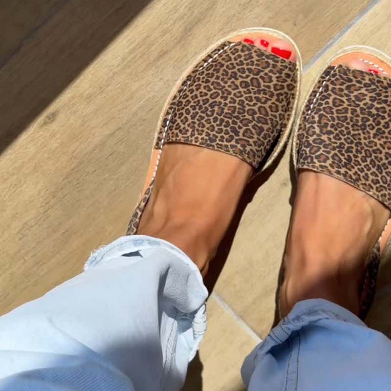 Flat Peep-Toe Sandals