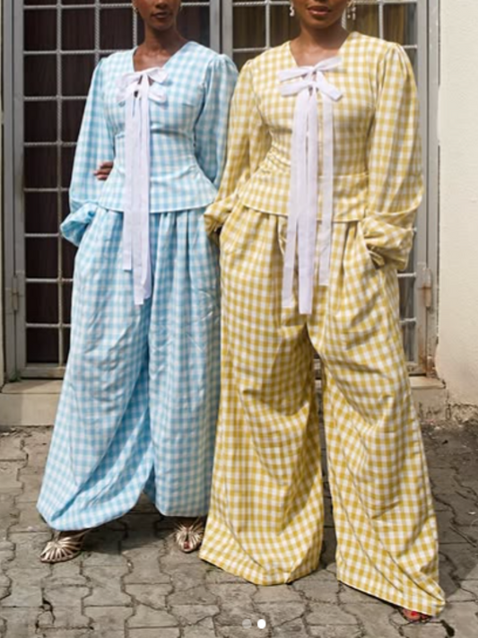 Plaid V-Neck Detail Set