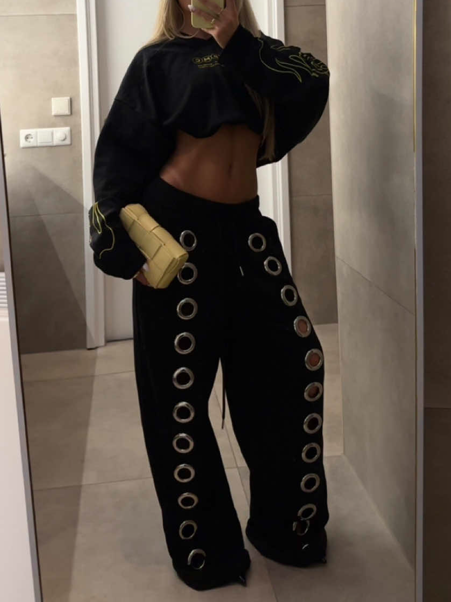 Ring Design Casual Pants