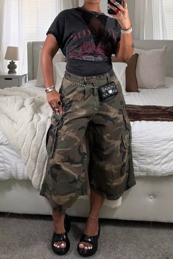 American Vintage Camouflage Cargo Shorts