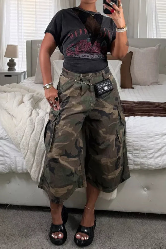 American Vintage Camouflage Cargo Shorts